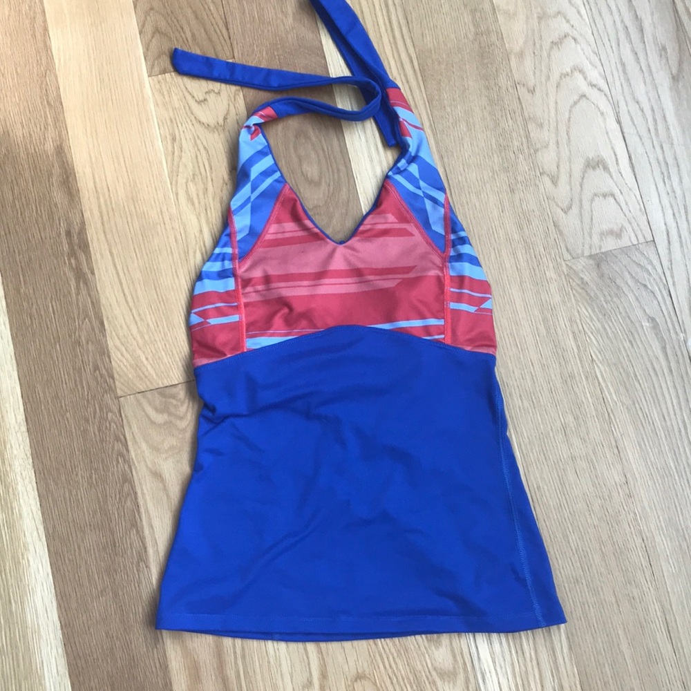 Mountain hardwear yoga top